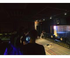 Sound Engineering Classes for International Students – Learn Audio Mastery Today